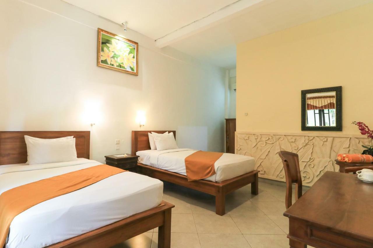 Gianyar Hotel Extérieur photo