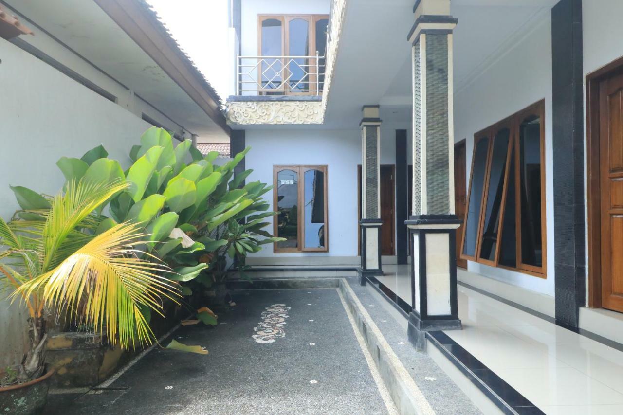 Gianyar Hotel Extérieur photo