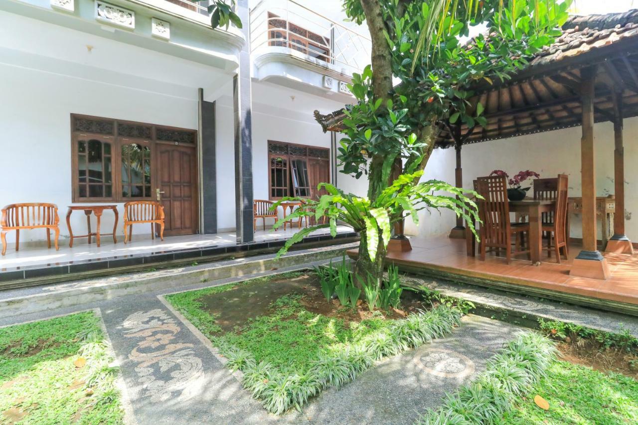 Gianyar Hotel Extérieur photo